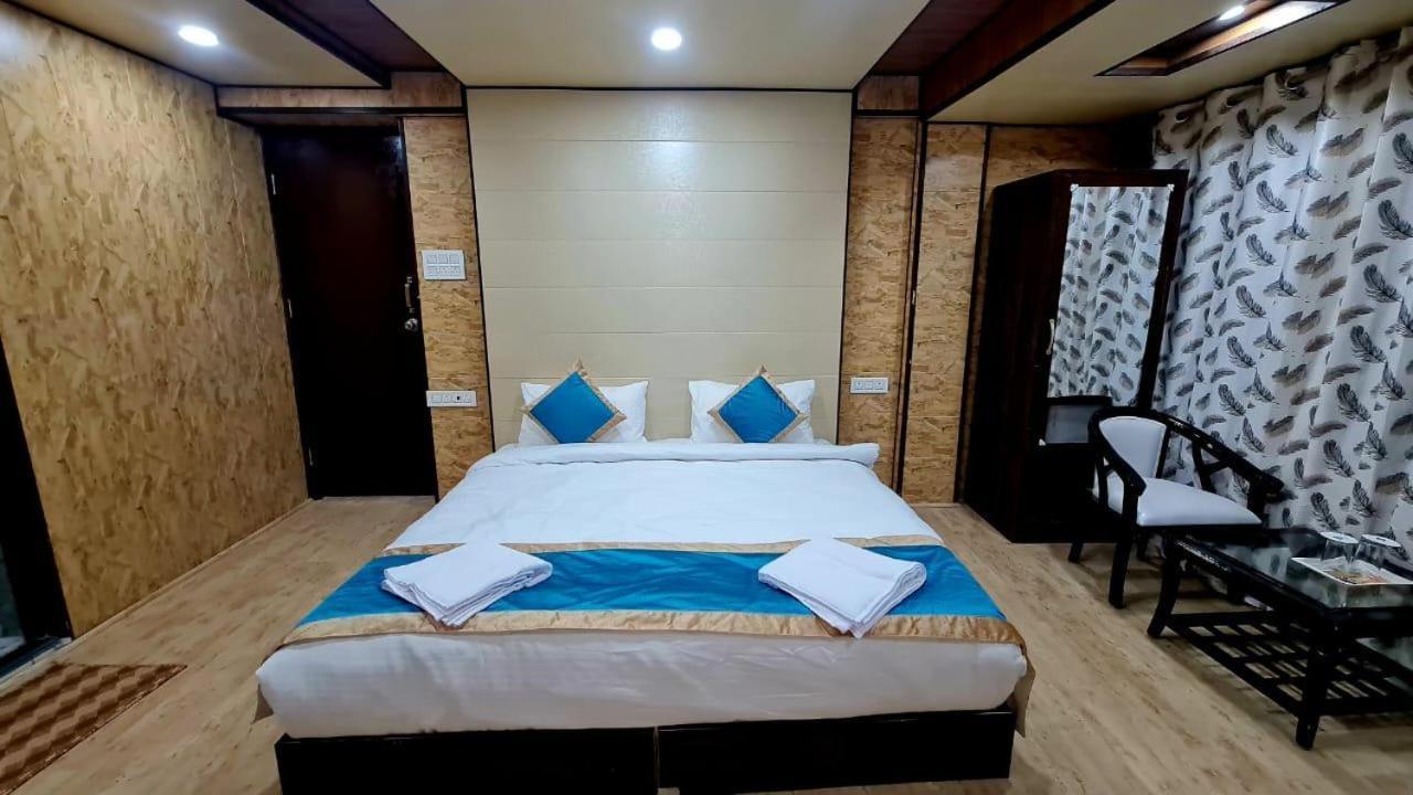 Hotel D Indian Каргил Экстерьер фото